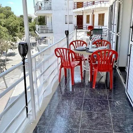 3br-sleeps6-balcony-a C-5min To Apartment