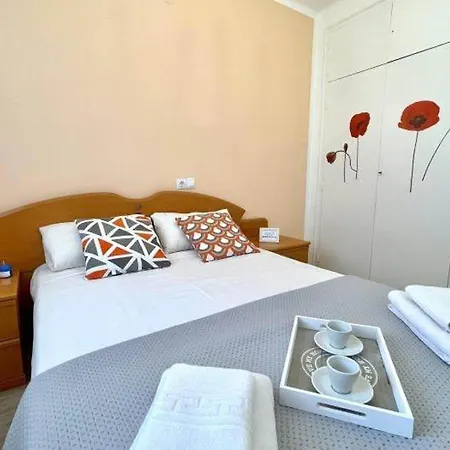 3br-sleeps6-balcony-a C-5min To * Salou